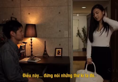 Cô gia sự xinh đẹp bị cậu học sinh hoán đỗi thân xác và…